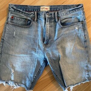 Men’s Gap slim shorts